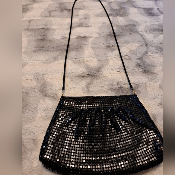 Black Sequin Holiday Bag - Picture 2 of 5